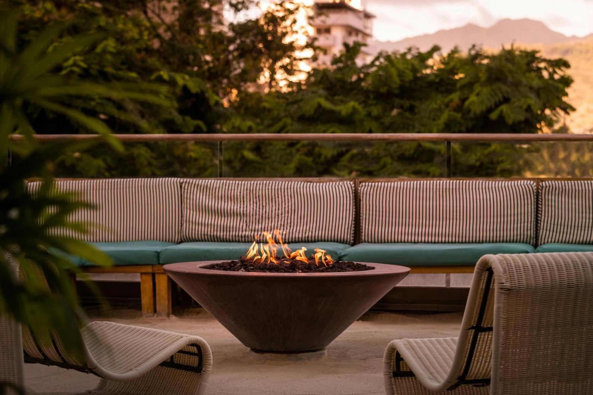 The Laylow, Autograph Collection Honolulu Luaran gambar